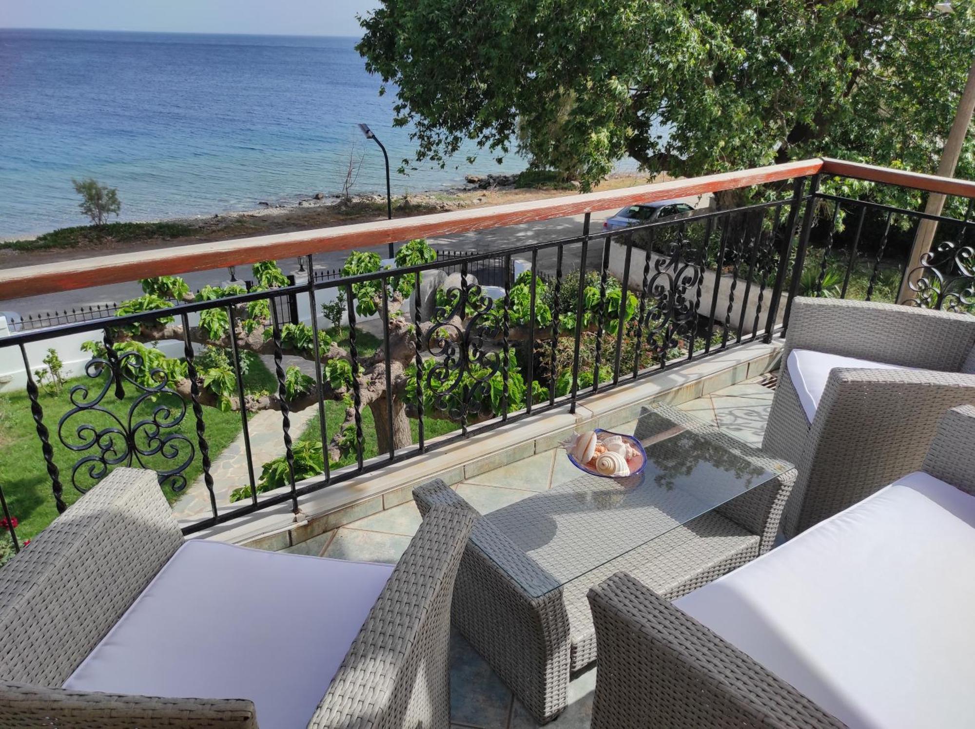 Tas Millstone Seaside House Villa Marathiás Dış mekan fotoğraf